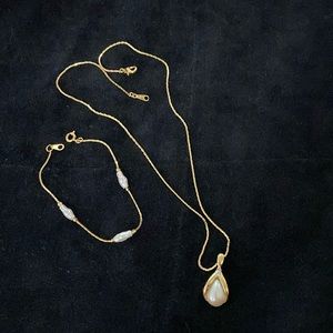 Gold Pearl Drop Necklace & Matching Bracelet
